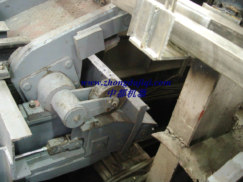 滑車斜面頂推式搖臺(yc型)